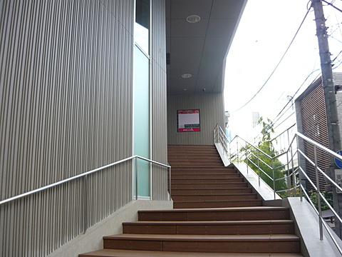 浦和吉田ビル　階段
